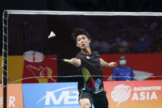 首战表现的 首战表现的